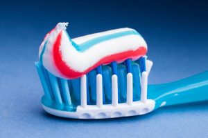 Šta znače tri boje u pasti za zube?