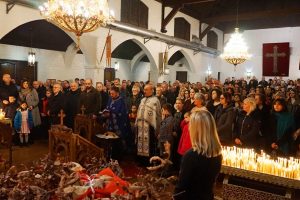 OVAKO su Srbi u dijaspori dočekali Badnje veče i Božić!